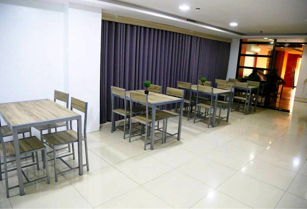 Travelbee Business Inn Cebu Dış mekan fotoğraf