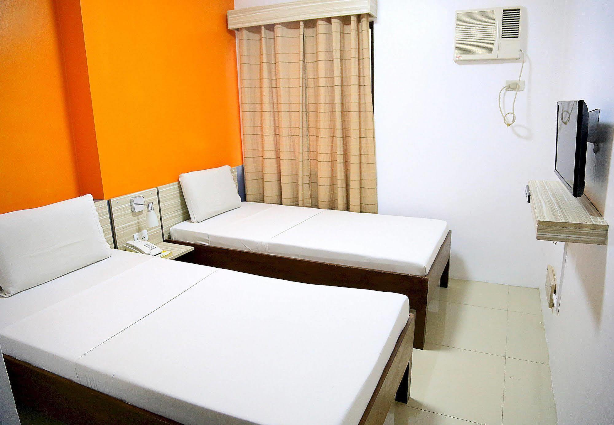 Travelbee Business Inn Cebu Dış mekan fotoğraf