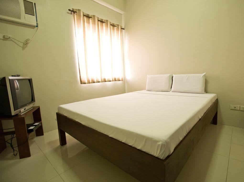 Travelbee Business Inn Cebu Dış mekan fotoğraf