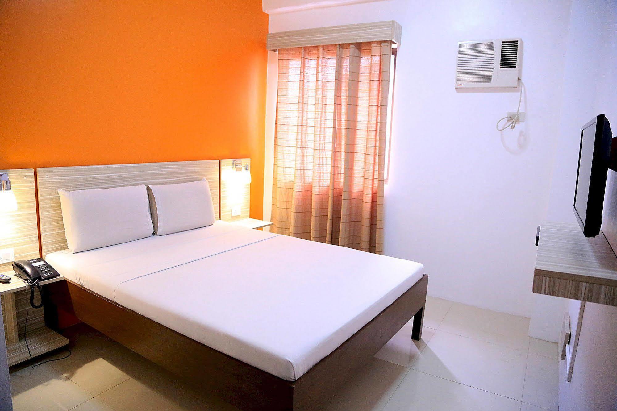 Travelbee Business Inn Cebu Dış mekan fotoğraf